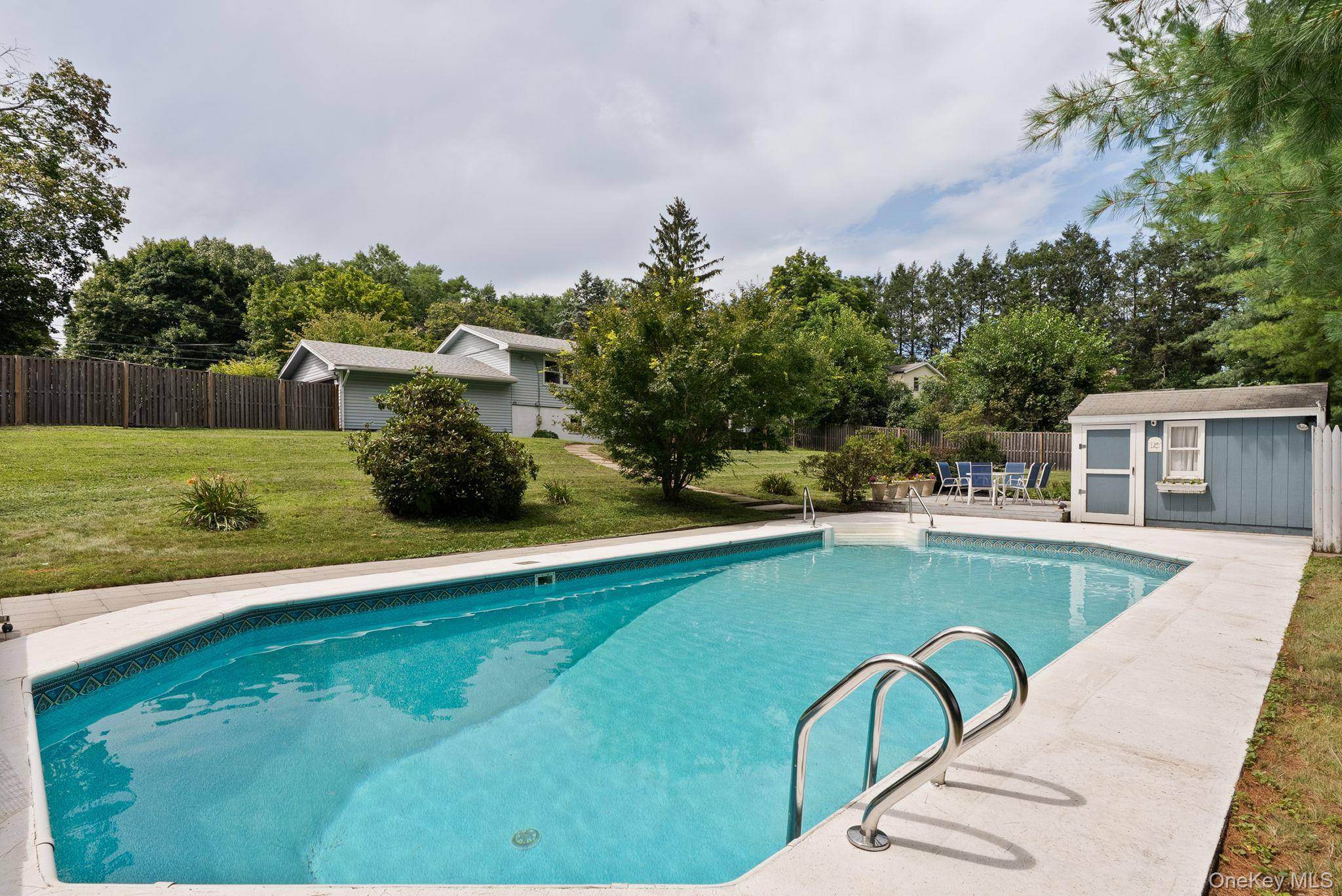 212 State Route 9H, Hudson, NY 12534