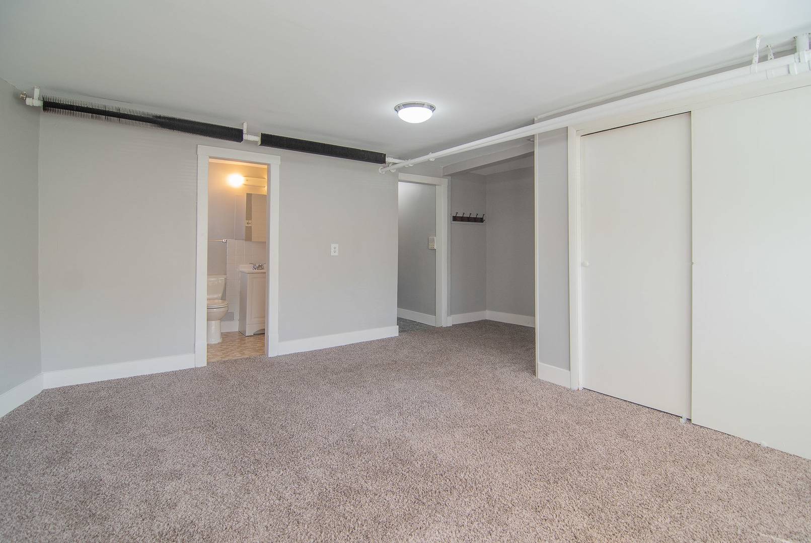 4943 N Monitor AVE #G, Chicago, IL 60630