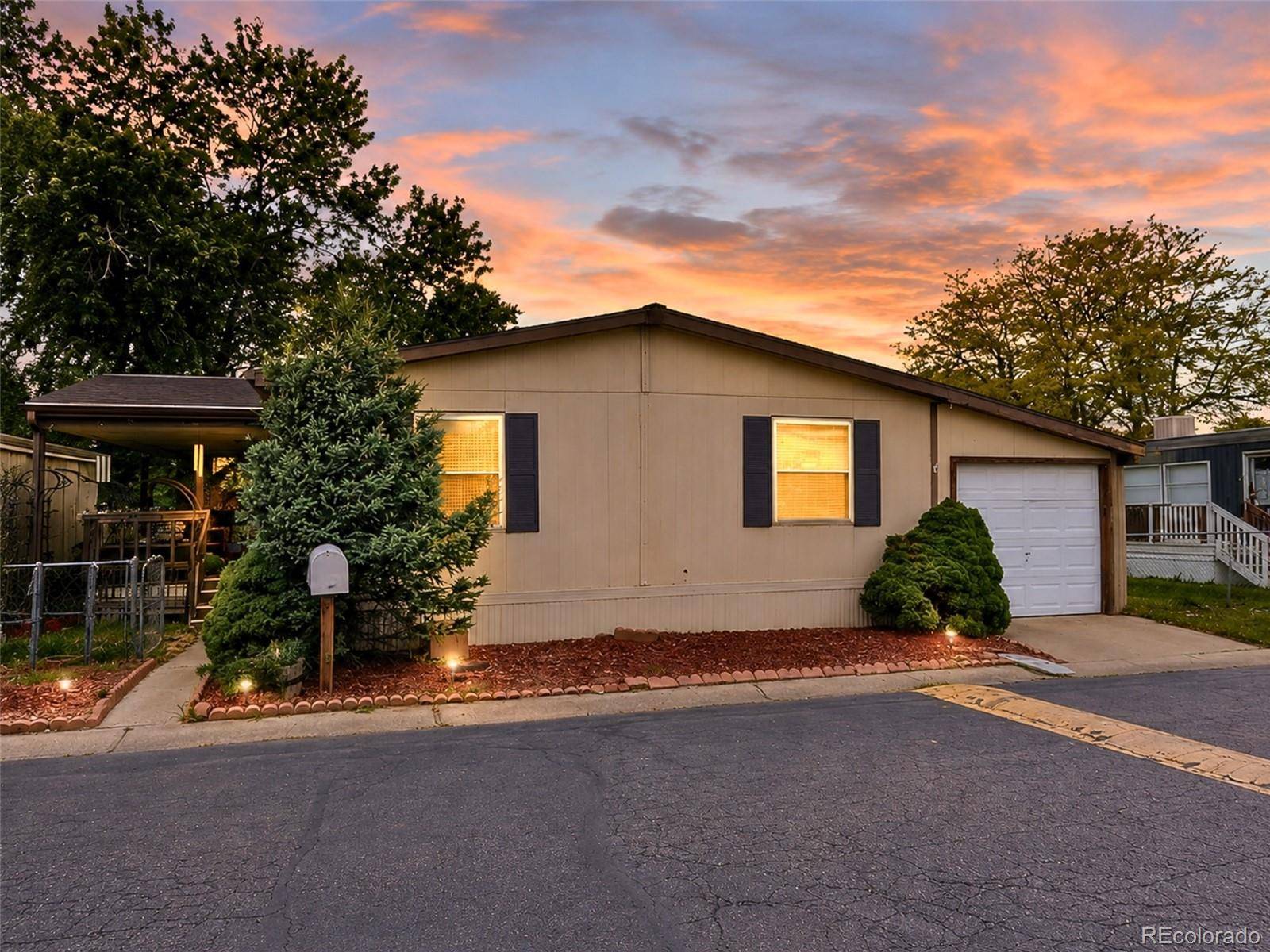1681 Clark ST, Aurora, CO 80011