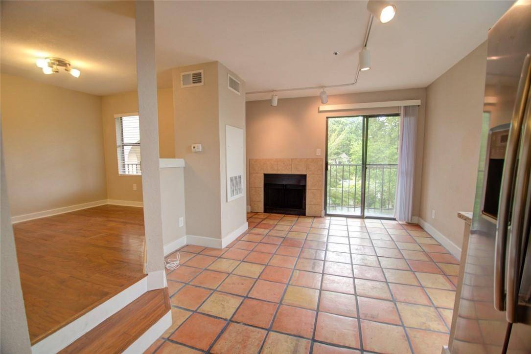 1306 Norwalk LN #201, Austin, TX 78703