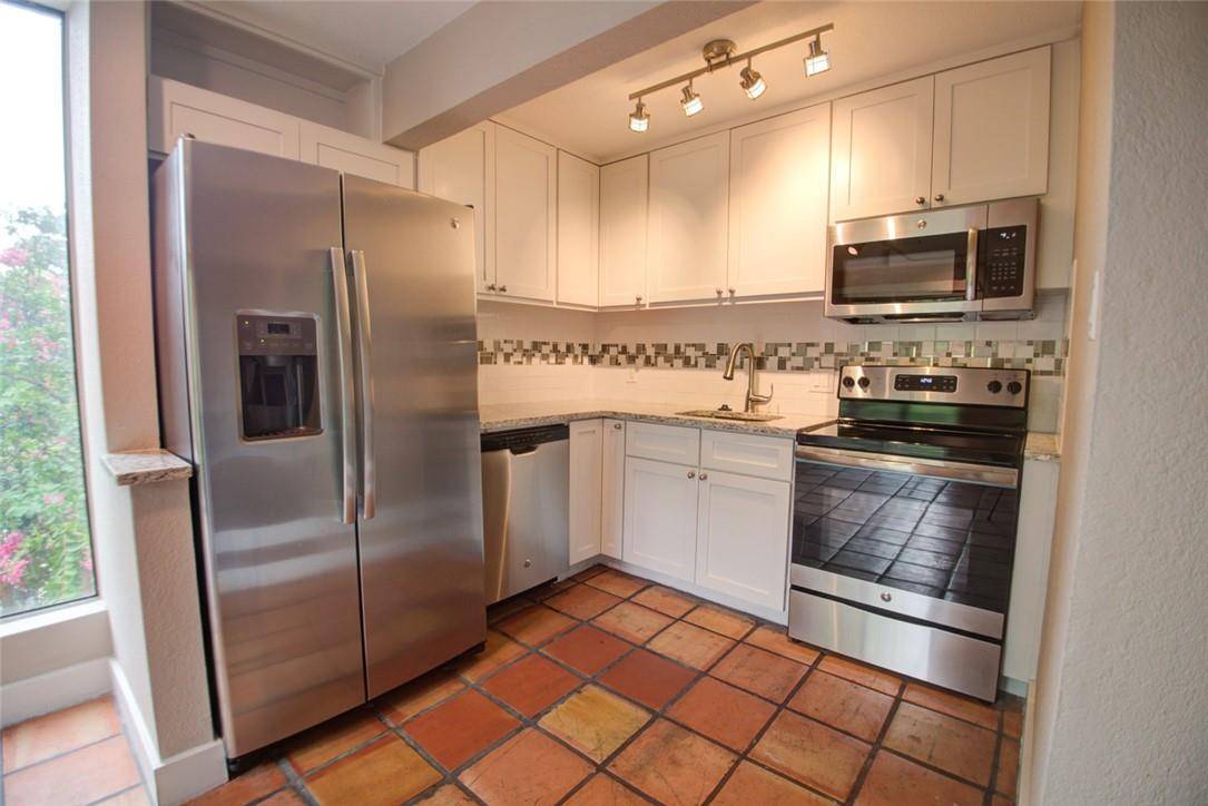 1306 Norwalk LN #201, Austin, TX 78703