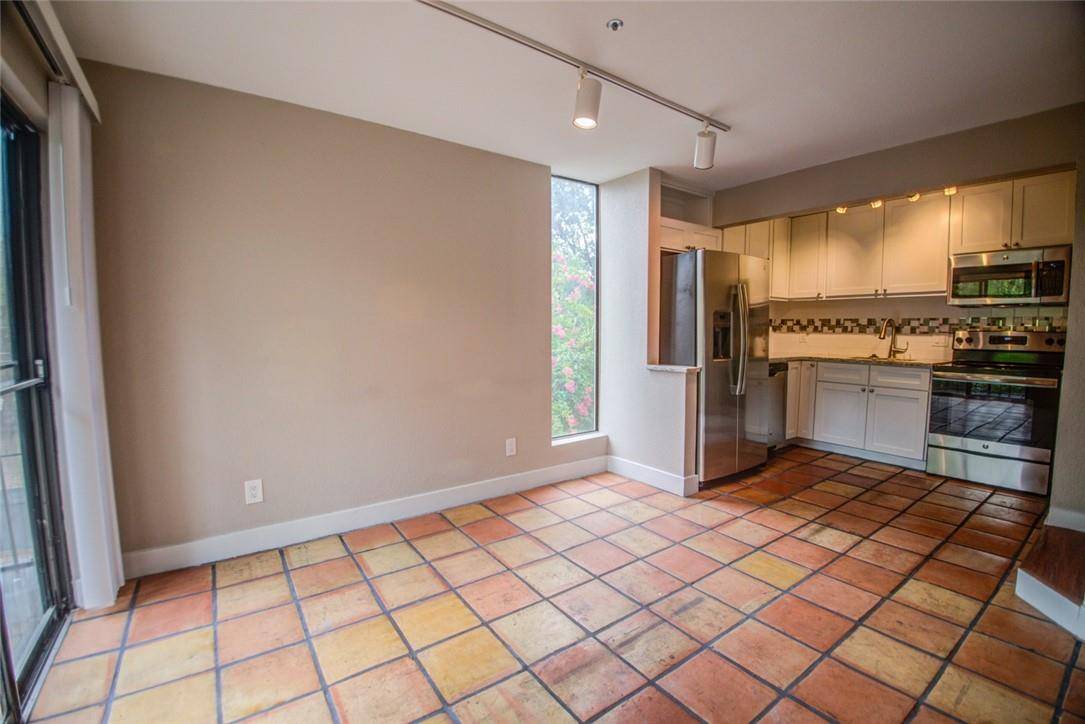 1306 Norwalk LN #201, Austin, TX 78703