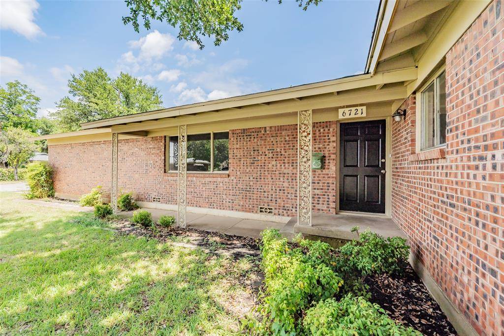 6721 Cylinda Sue Circle, North Richland Hills, TX 76180