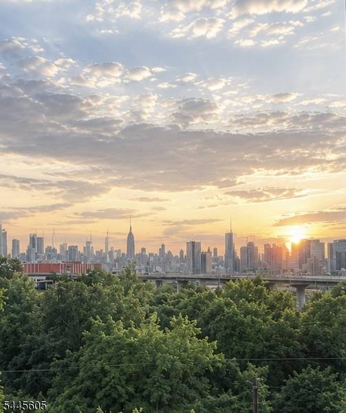 34 Waldo Ave #13, Jersey City, NJ 07306