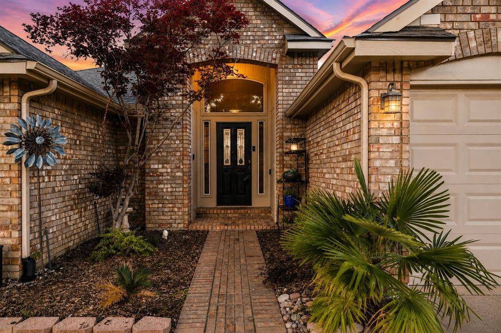 2916 Shadow Oak Court, Flower Mound, TX 75028