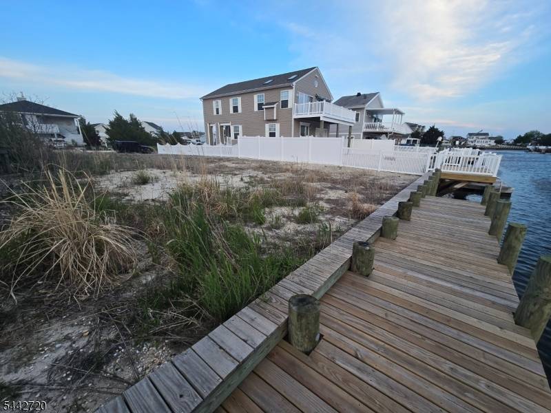 10 S Miami Dr, Little Egg Harbor Twp., NJ 08087