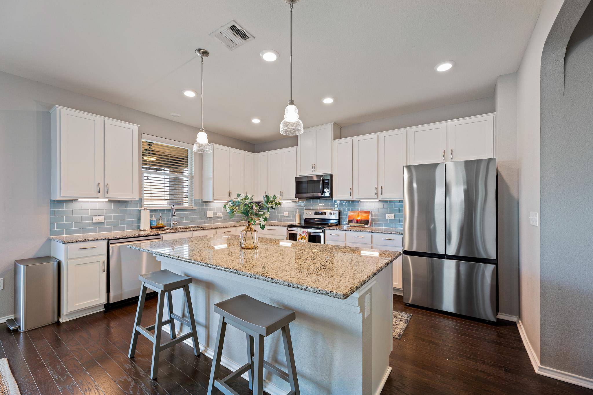 7800 Peccary DR, Austin, TX 78744