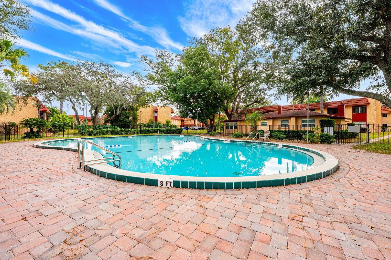 2860 N POWERS DR #APT 134, Orlando, FL 32818