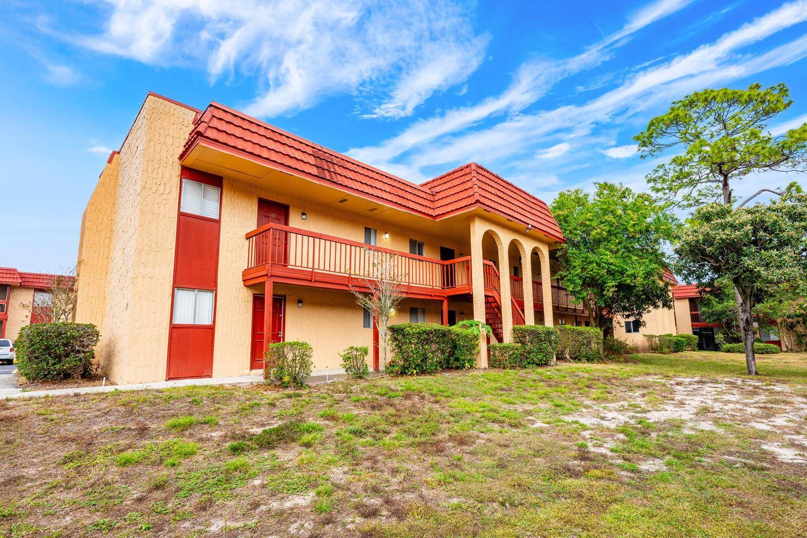 2860 N POWERS DR #APT 134, Orlando, FL 32818