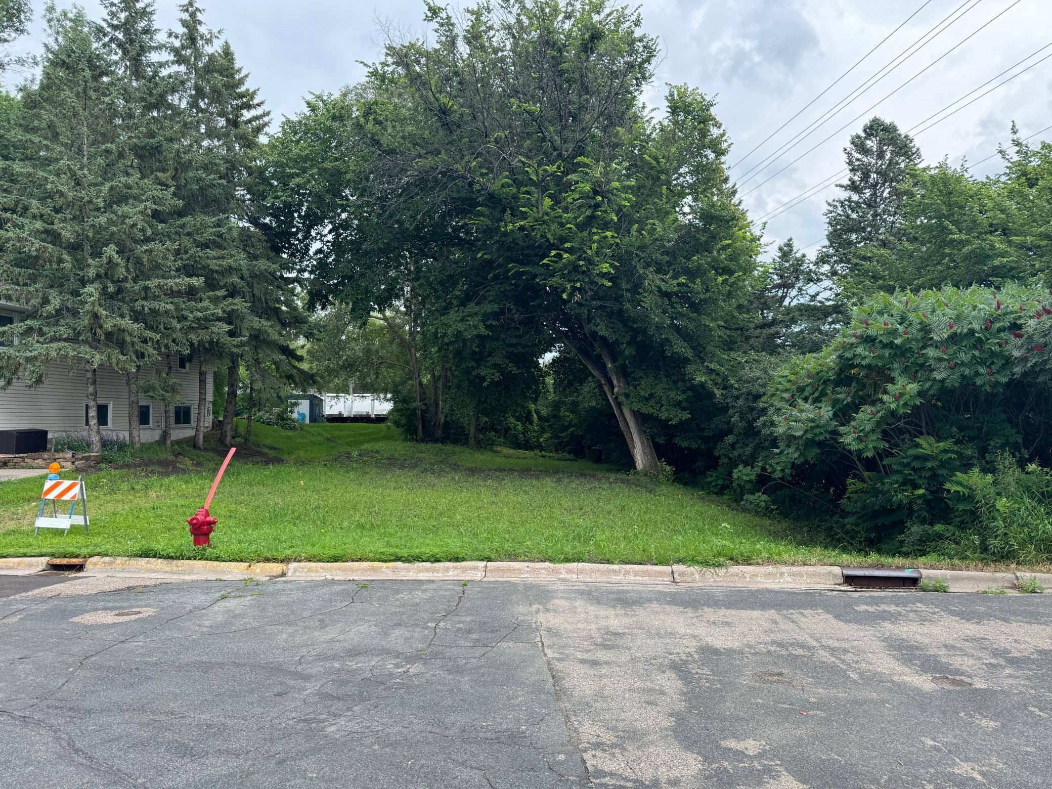 409 S Orange ST, Waconia, MN 55387