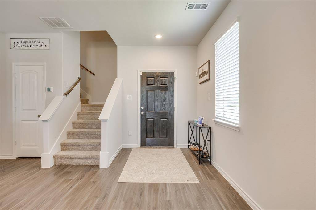 5044 Chital Drive, Fort Worth, TX 76036