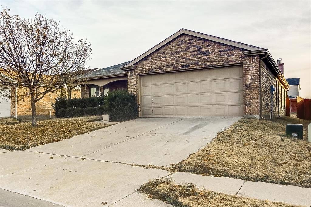 8912 Wagon Trail, Cross Roads, TX 76227