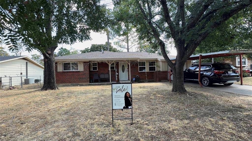7228 Nosilla Street, Fort Worth, TX 76112