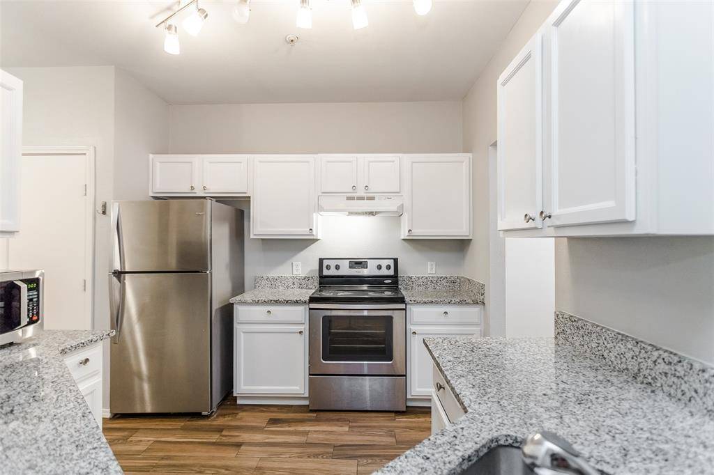 2825 Reagan Street, Dallas, TX 75219