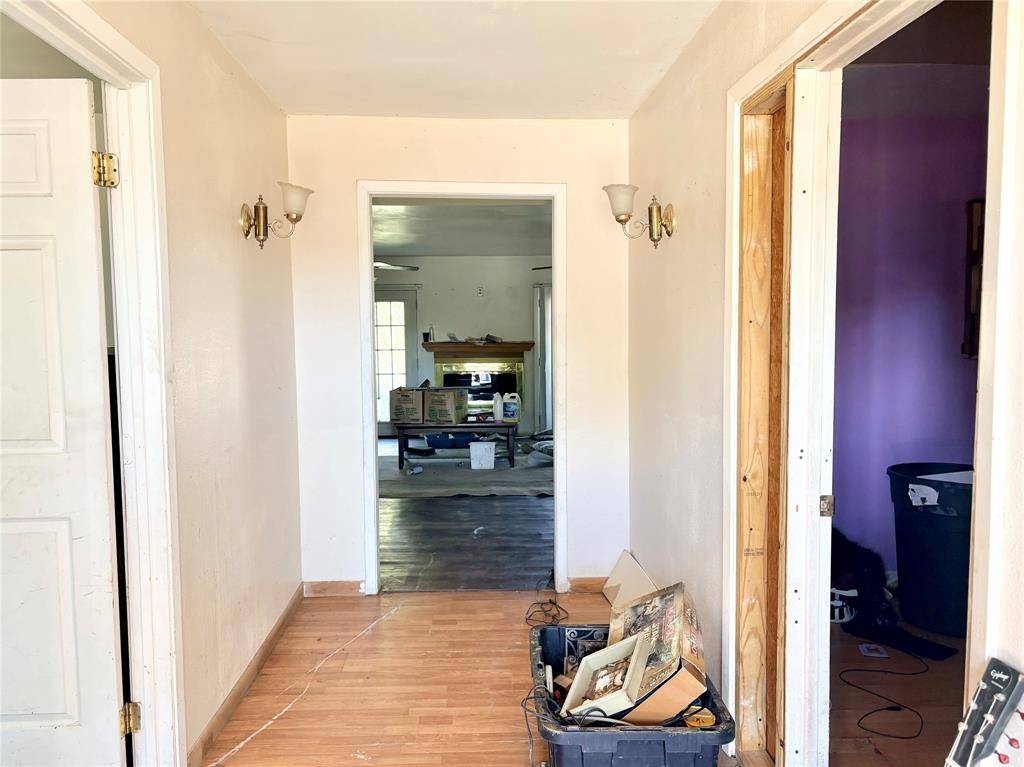 448 Norwood Drive, Woodway, TX 76712