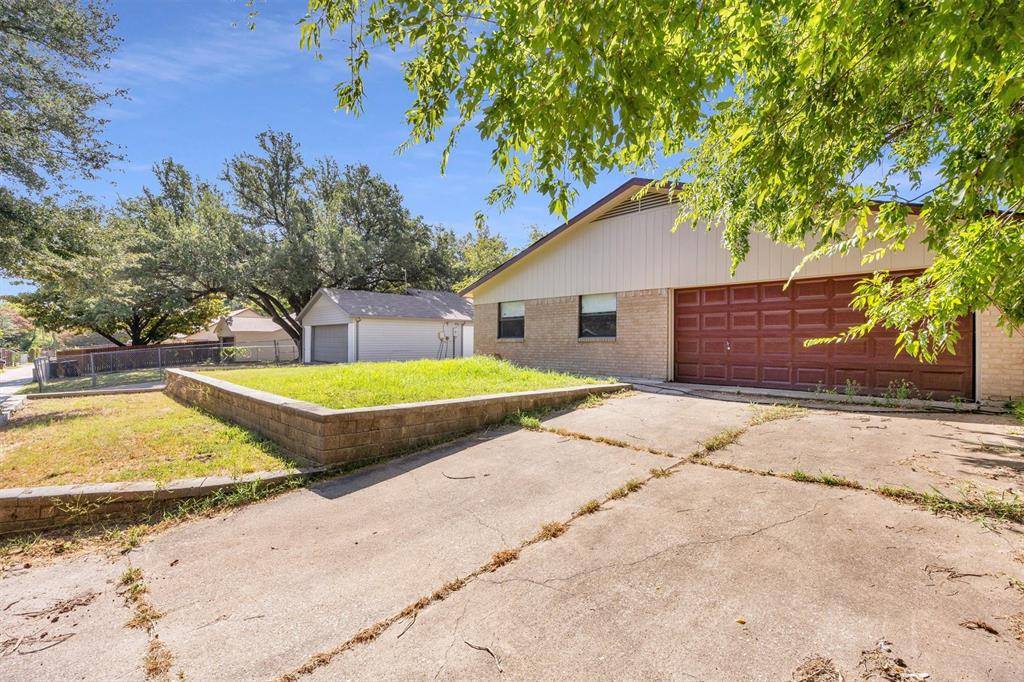 3005 Lemmontree Lane, Plano, TX 75074