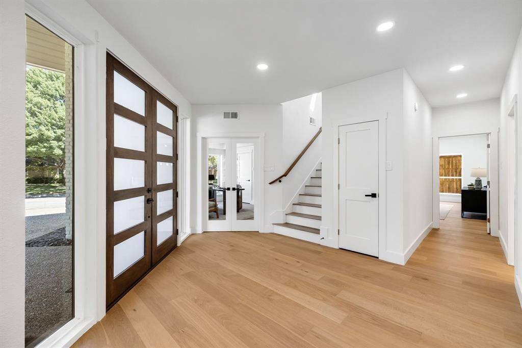 4402 Briargrove Lane, Dallas, TX 75287