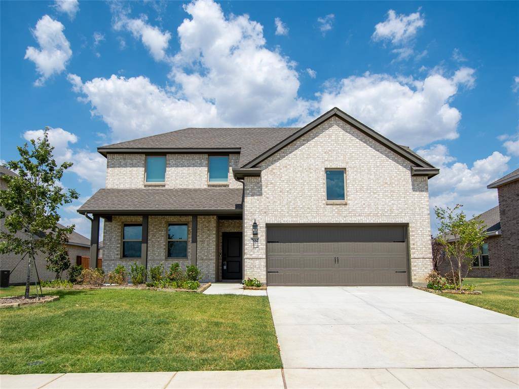 532 Brookside Drive, Van Alstyne, TX 75495