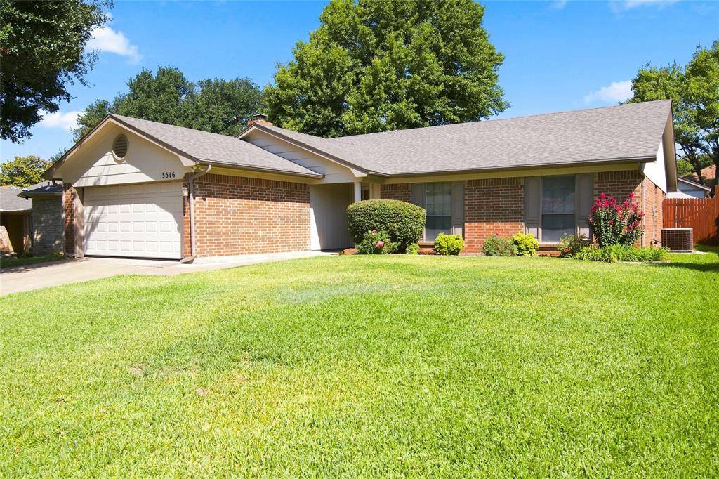 3516 Primrose Lane, Bedford, TX 76021