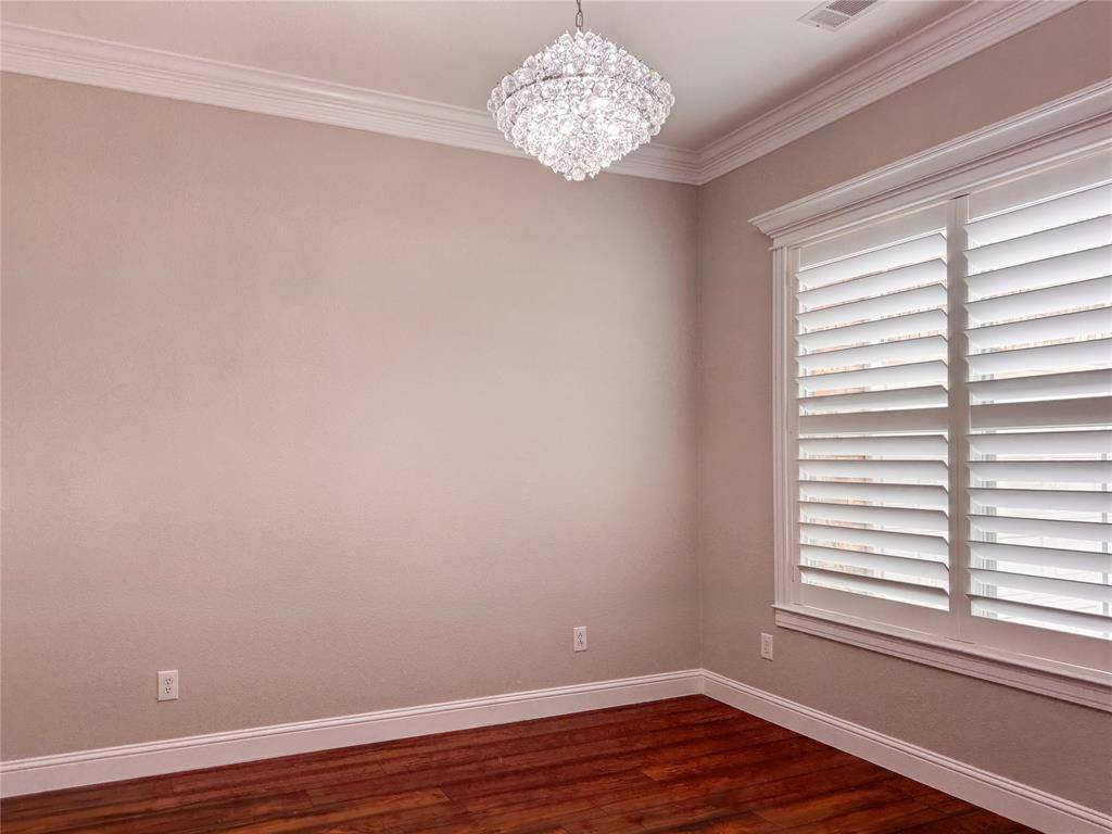 2311 Collin Drive, Grand Prairie, TX 75052