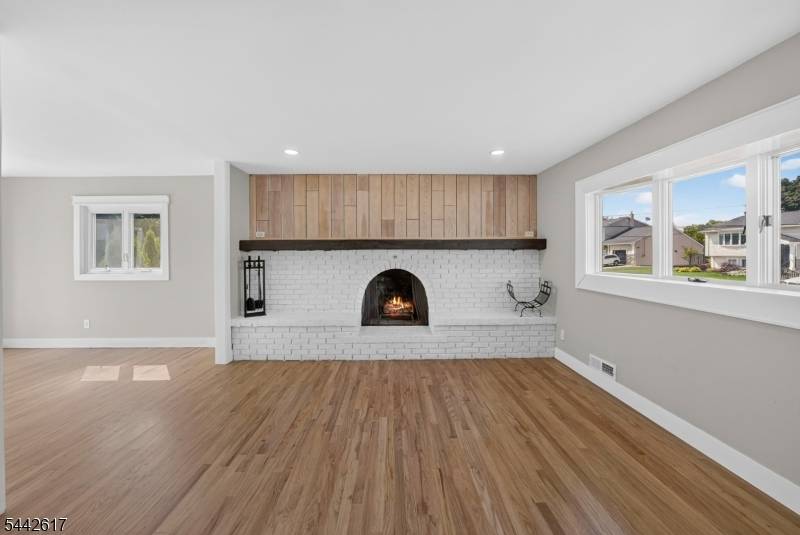 3 Obrien Ave, South River Boro, NJ 08882