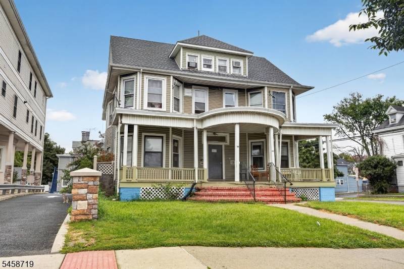 163 Livingston Ave, New Brunswick City, NJ 08901