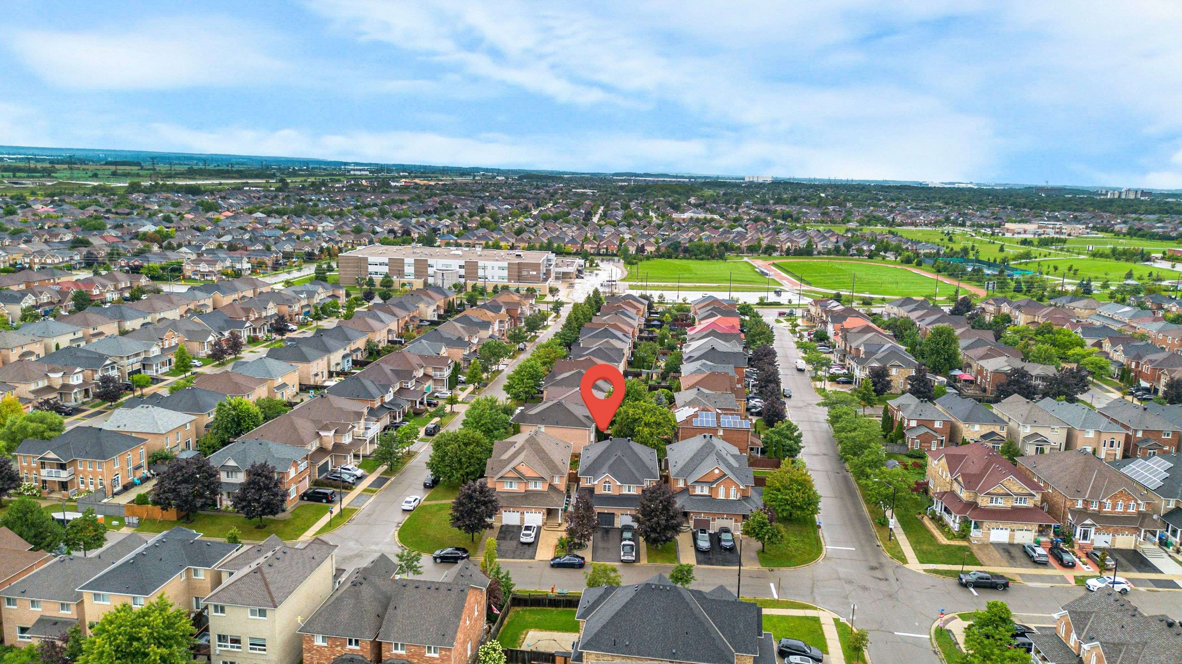 3687 Bala DR, Mississauga, ON L5M 7N1