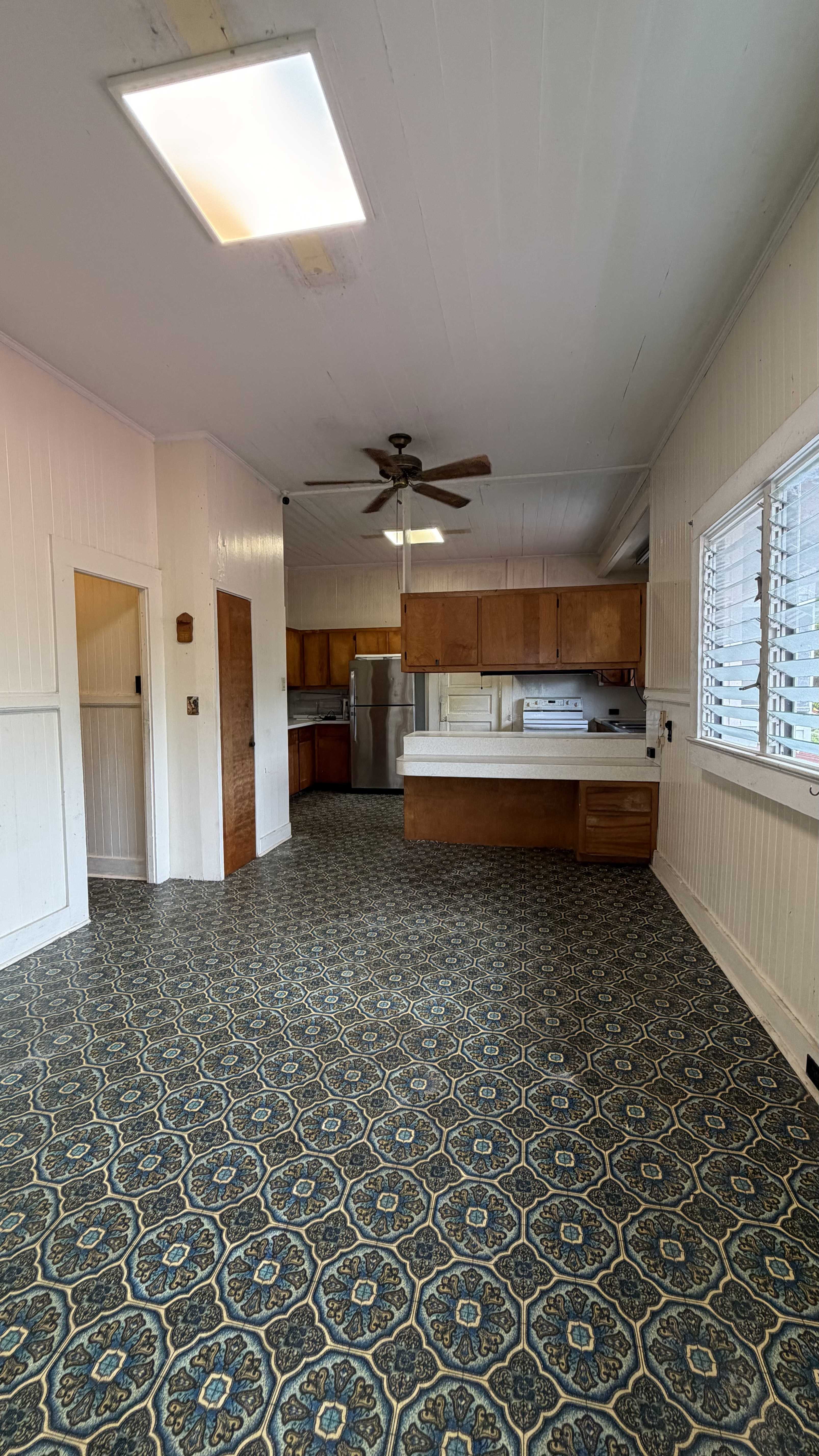 156 WAINAKU ST, Hilo, HI 96720