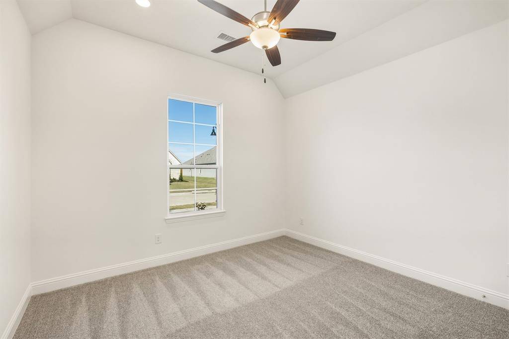188 Mountain Laurel Drive, Waxahachie, TX 75165