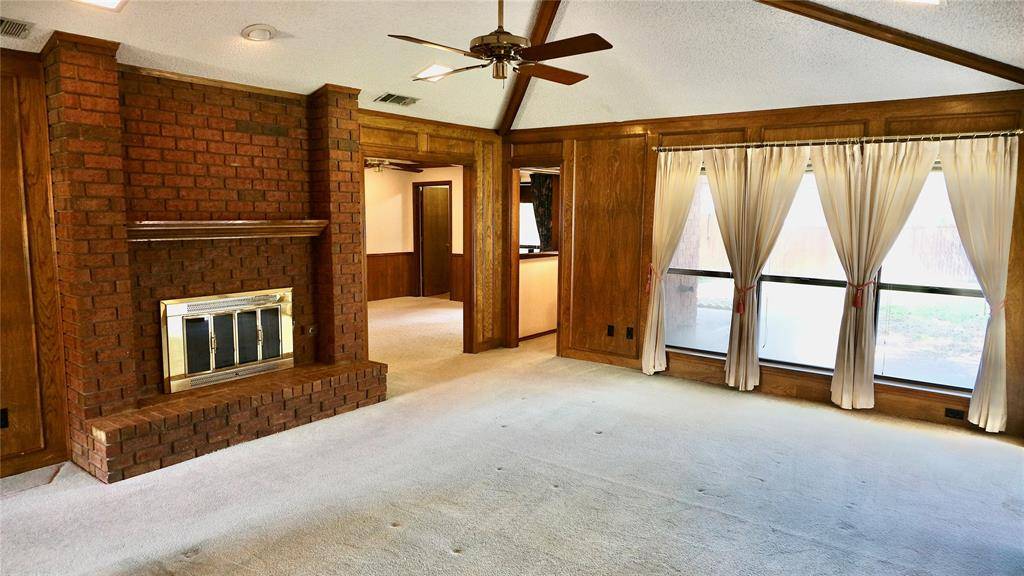 4724 Meadowview Drive, Mesquite, TX 75150