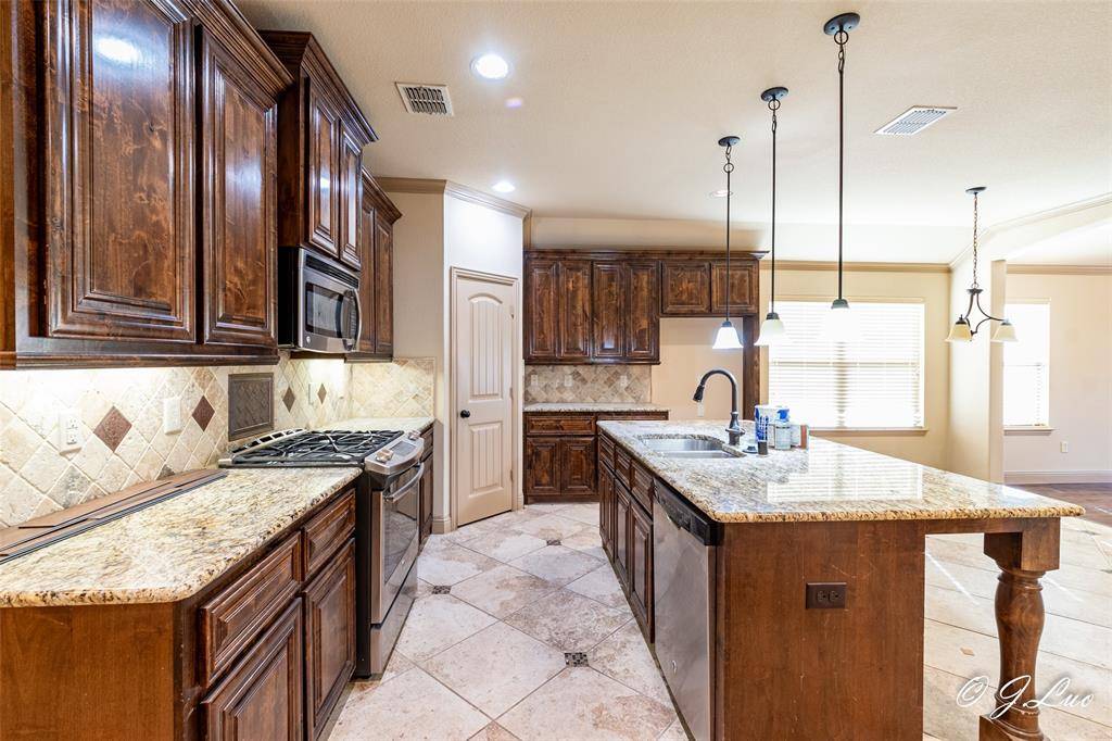 3125 Granite Rock Trail, Forney, TX 75126