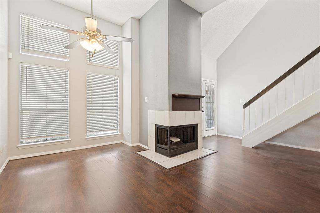 3406 Country Club Drive W #272, Irving, TX 75038