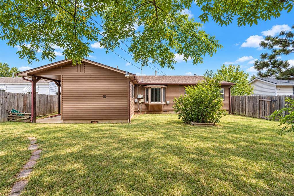 1804 NW Lindy AVE, Lawton, OK 73507