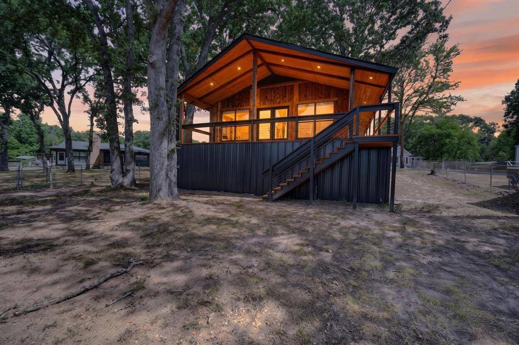9466 Lakeland Loop, Quinlan, TX 75474