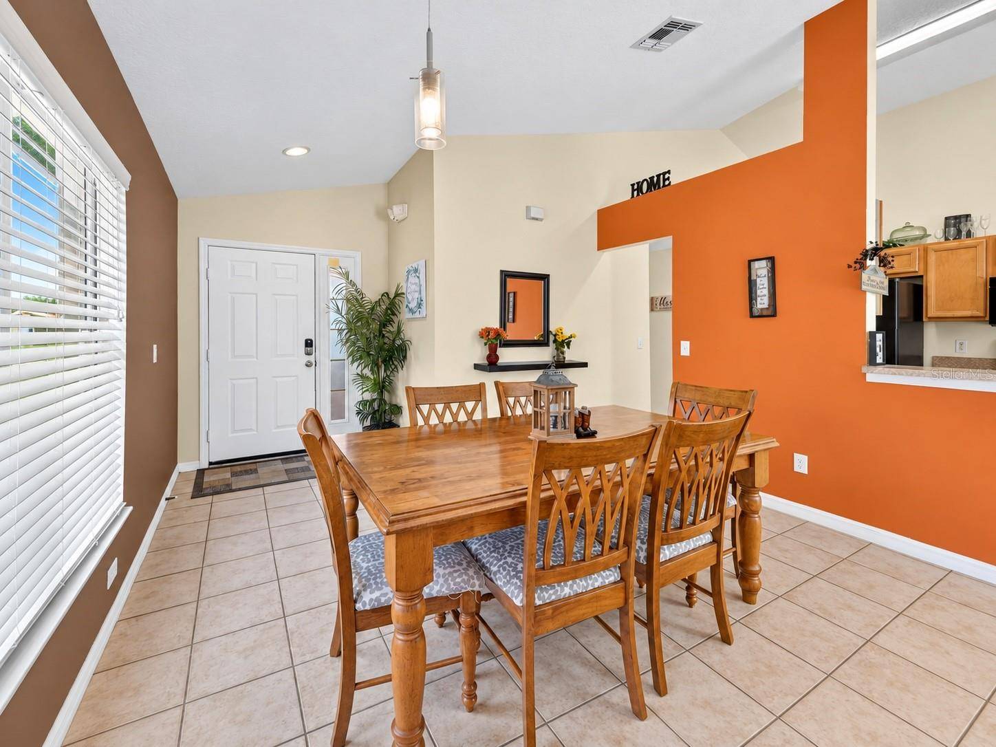 110 SARAGOSSA AVE, Davenport, FL 33897