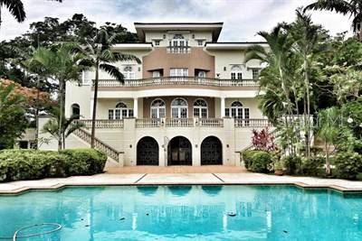 513 TINTILLO HILL ESTATES, Guaynabo, PR 00966