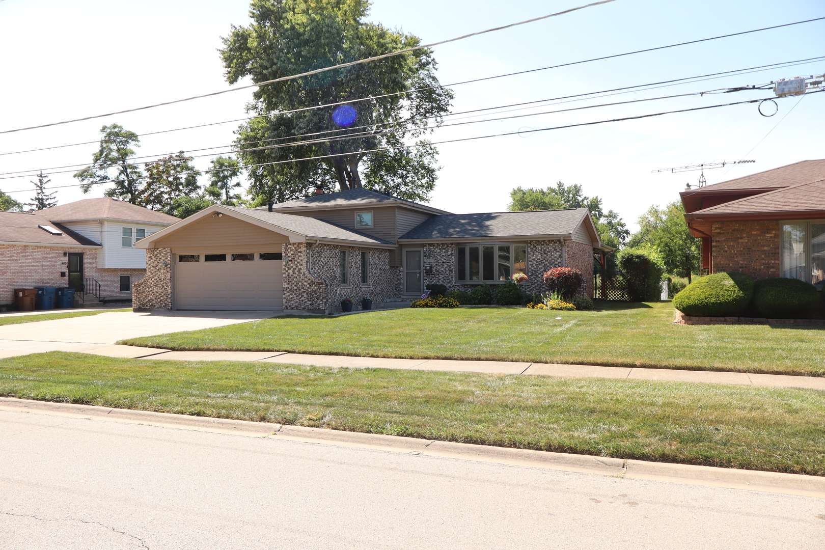 14650 KOSTNER AVE, Midlothian, IL 60445