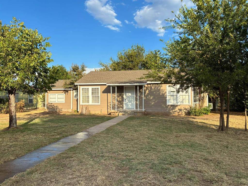 1102 La Monte Drive, Brownwood, TX 76801