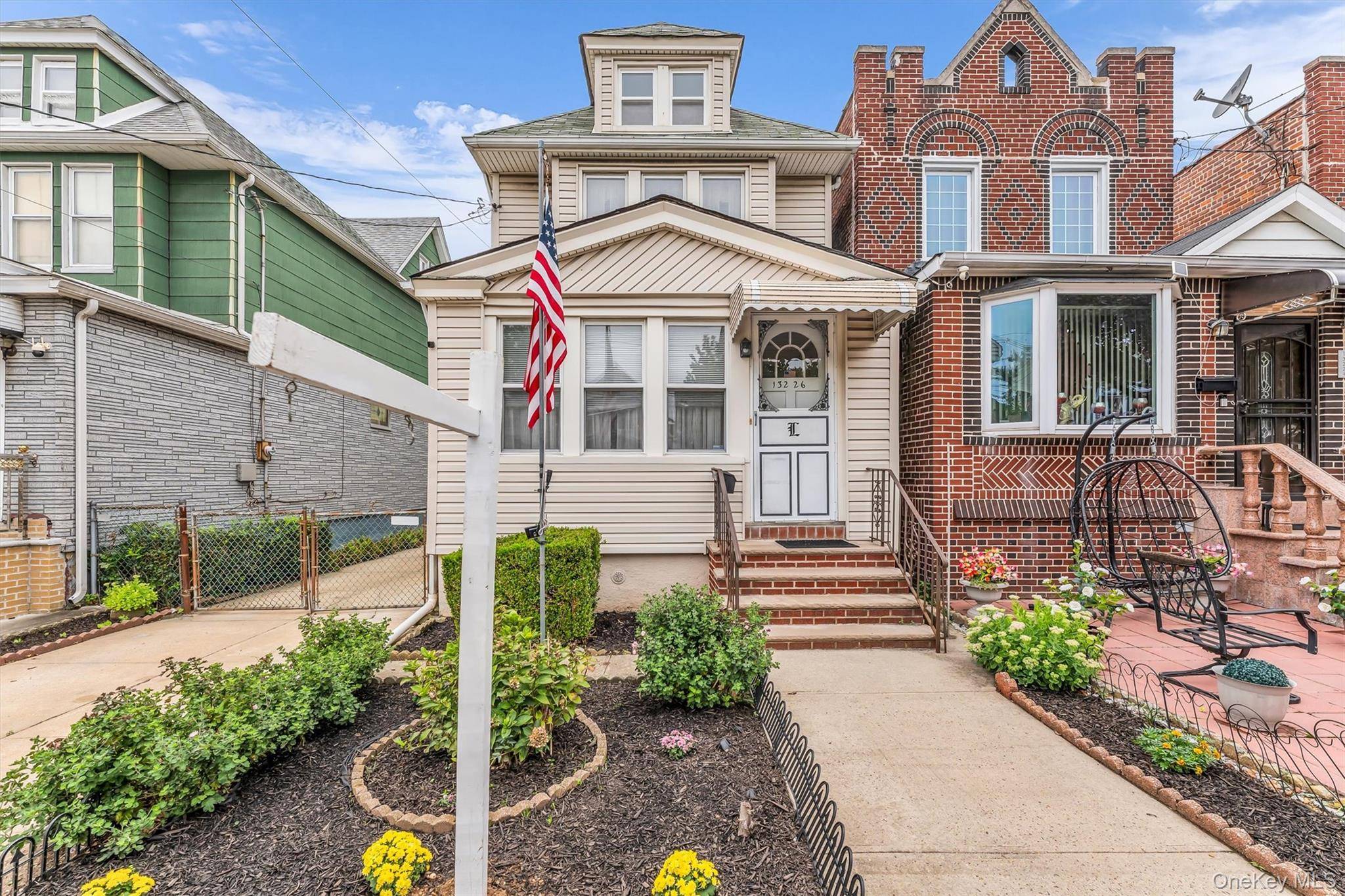 13226 114th PL, South Ozone Park, NY 11420