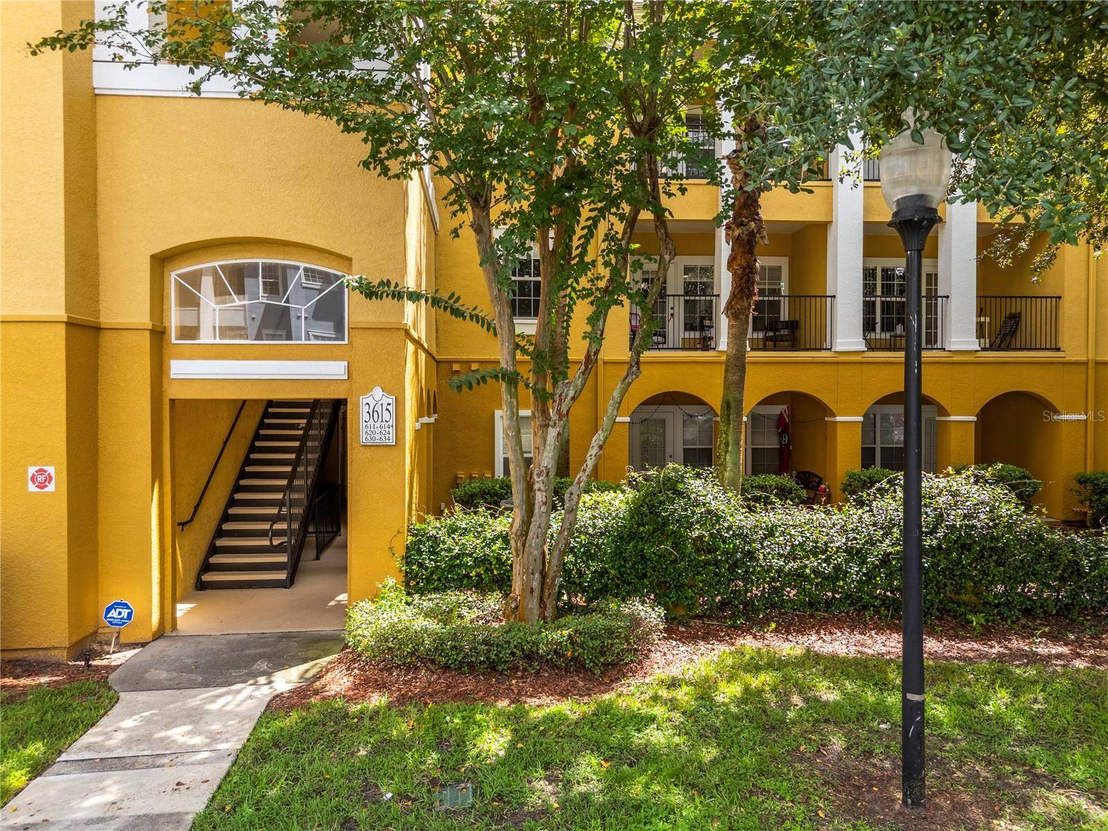 3615 CONROY RD #614, Orlando, FL 32839