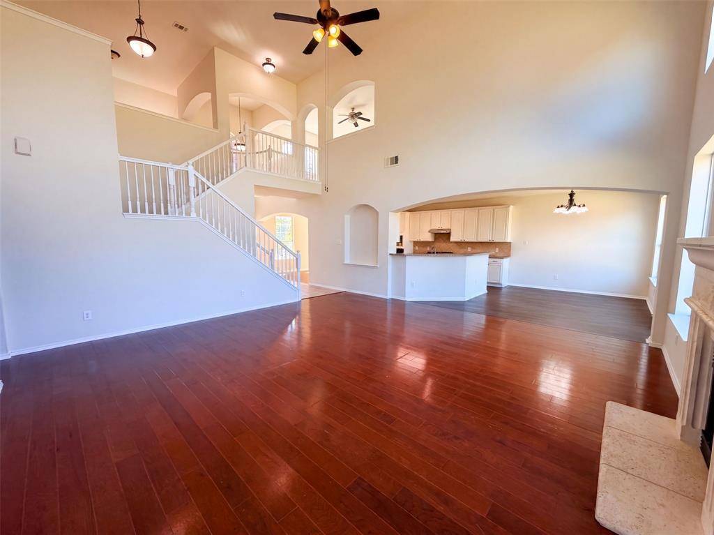 217 Green Acres Drive, Murphy, TX 75094