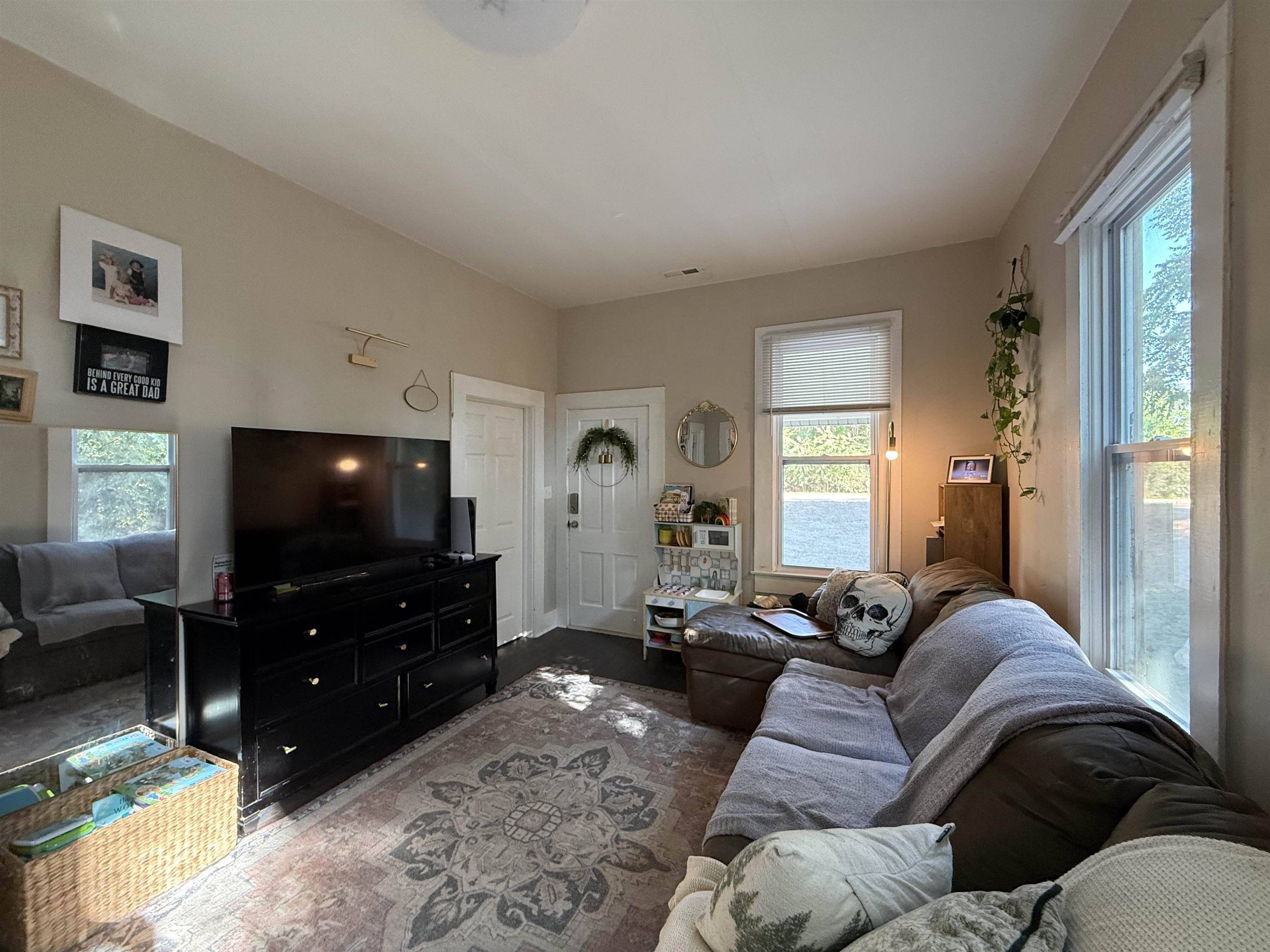 619 E C, Kingman, KS 67068