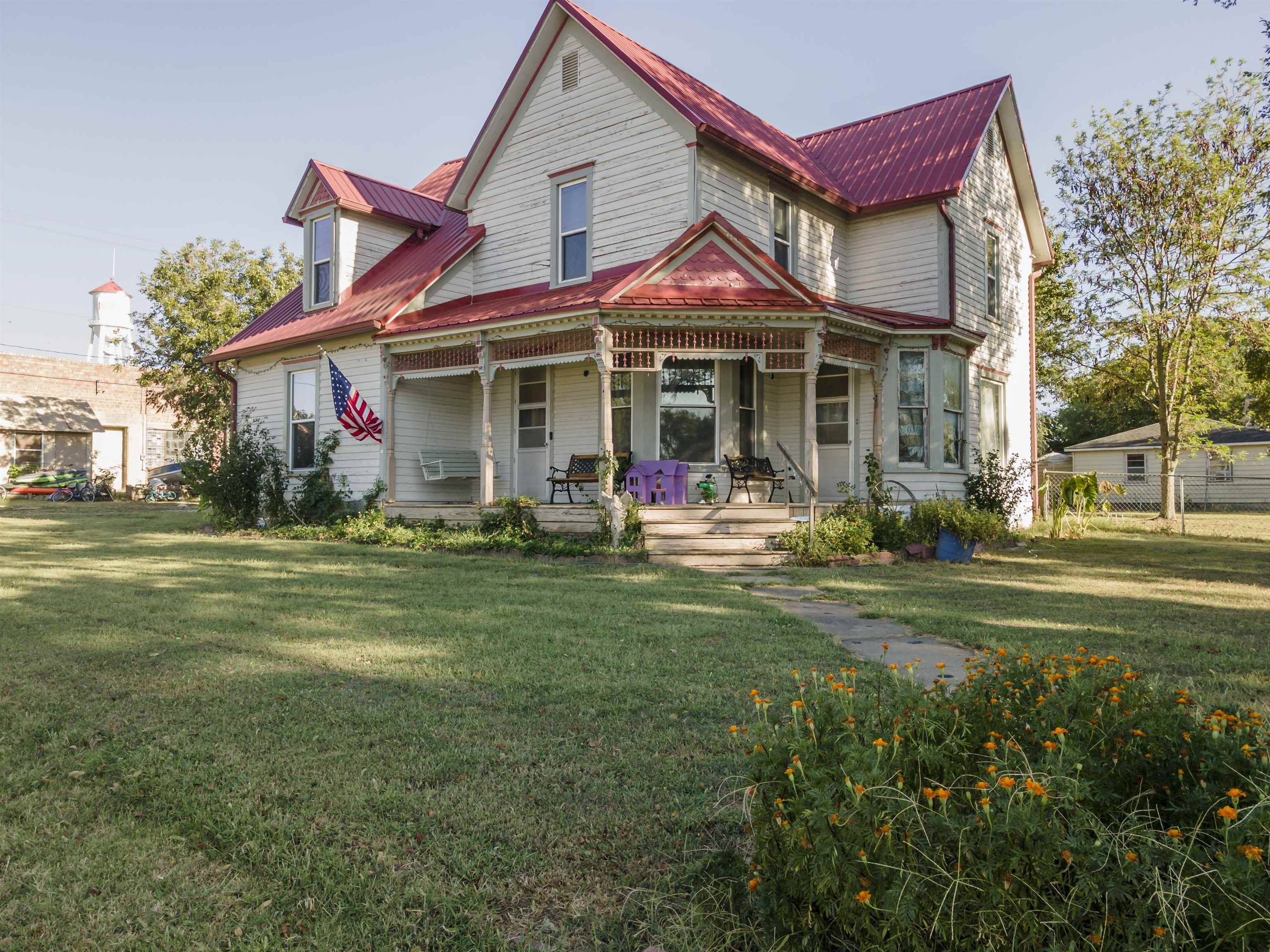 141 W Washington, Howard, KS 67349
