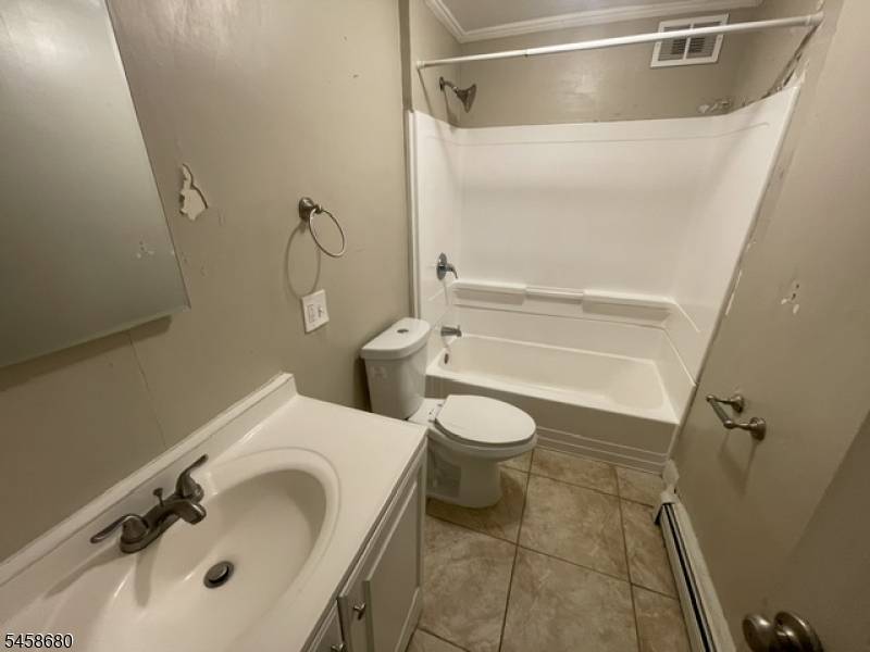 173 Clinton St, South Bound Brook Boro, NJ 08880