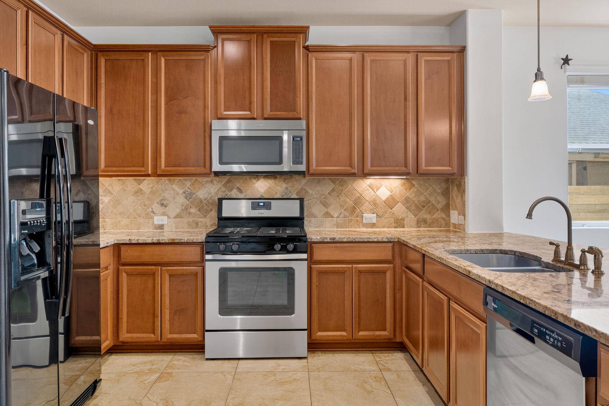 2627 Garlic Creek DR, Buda, TX 78610