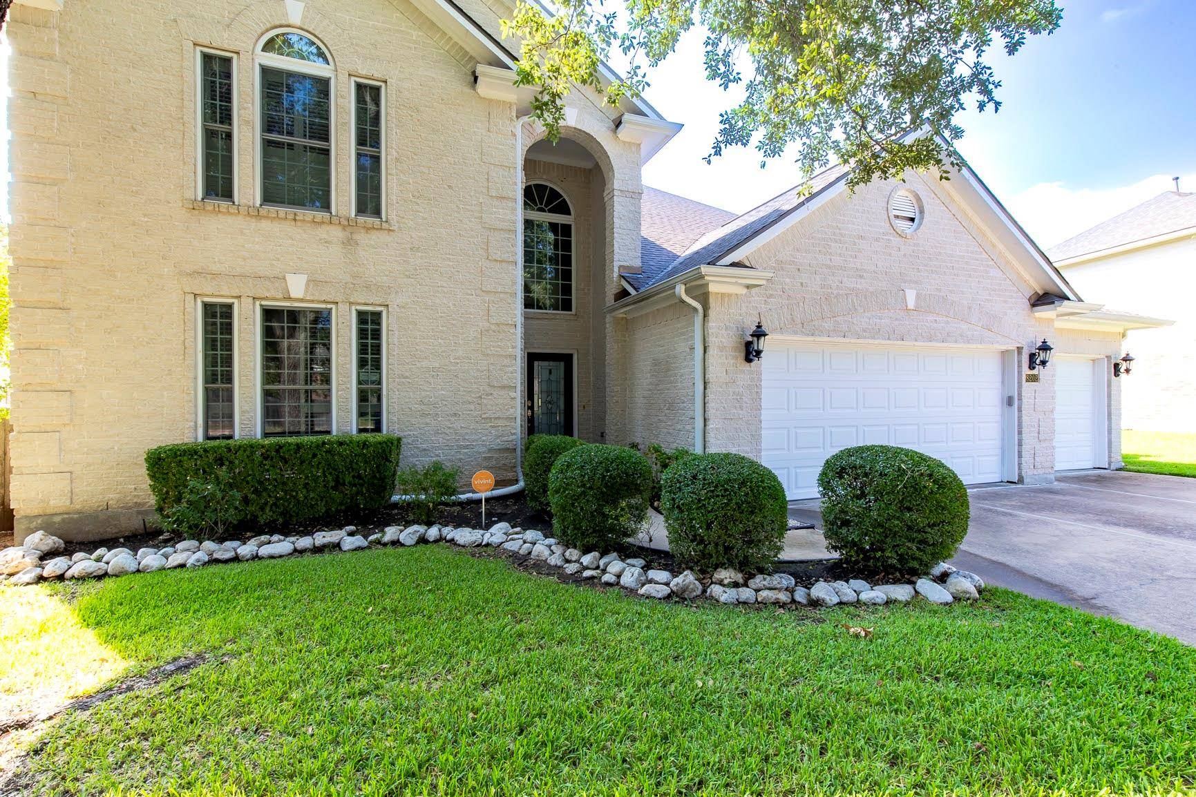 8202 Sunburst PKWY, Round Rock, TX 78681