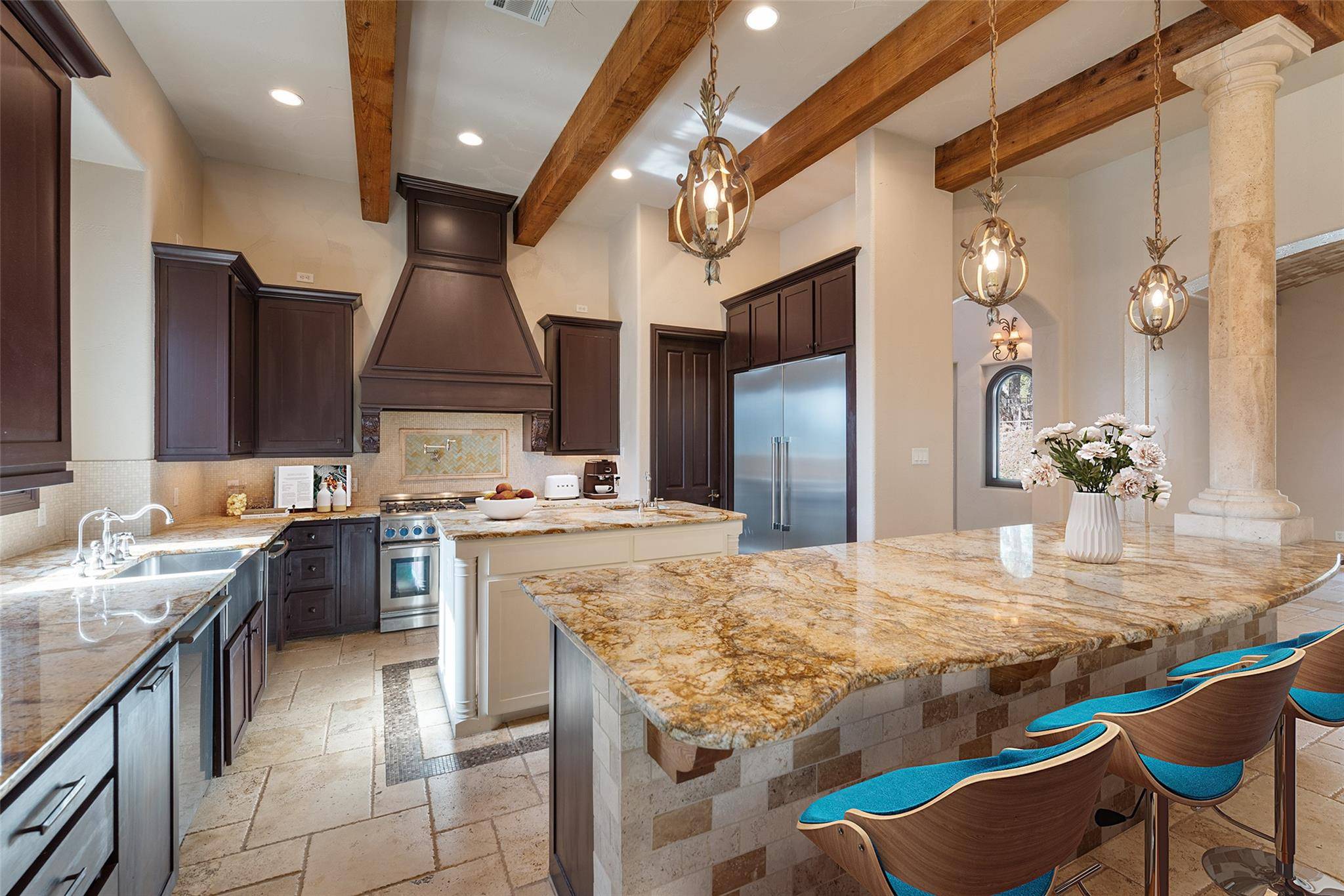 303 Camino Arbolago ST, Lakeway, TX 78734