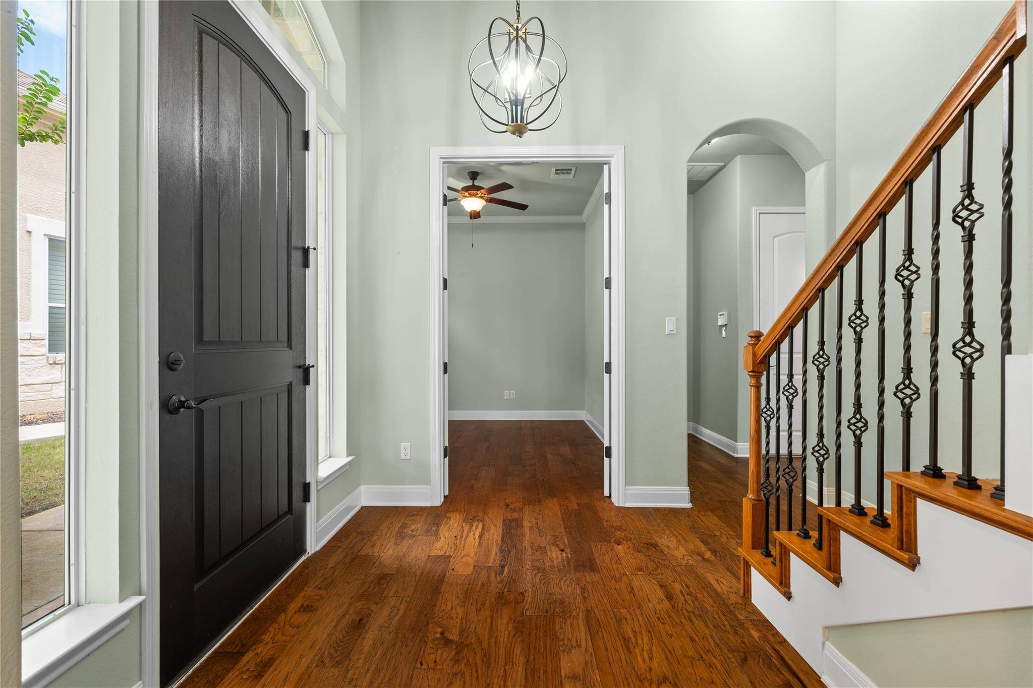 214 Darwins WAY, Lakeway, TX 78734