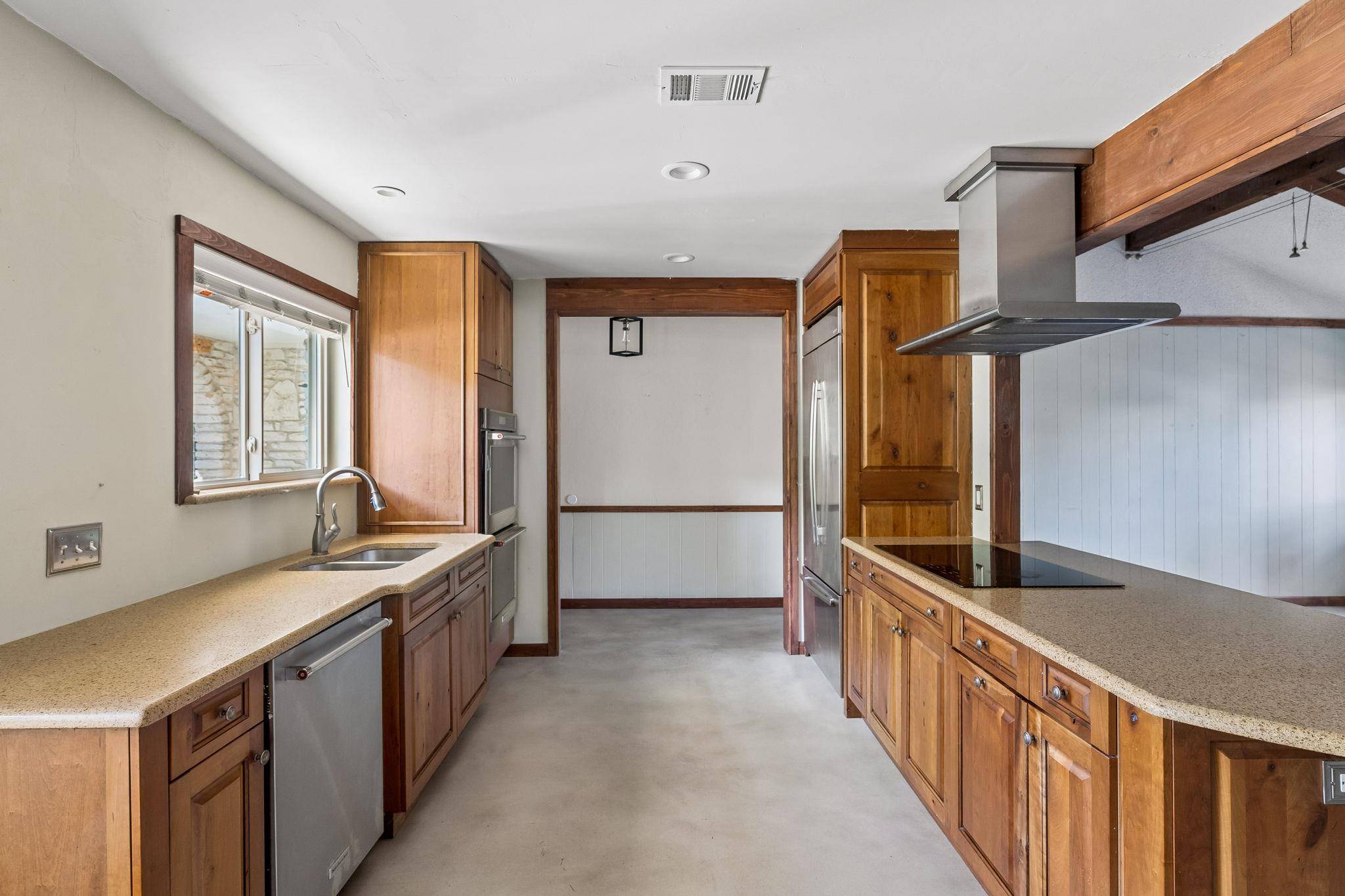 1105 N Riviera CIR, Cedar Park, TX 78613