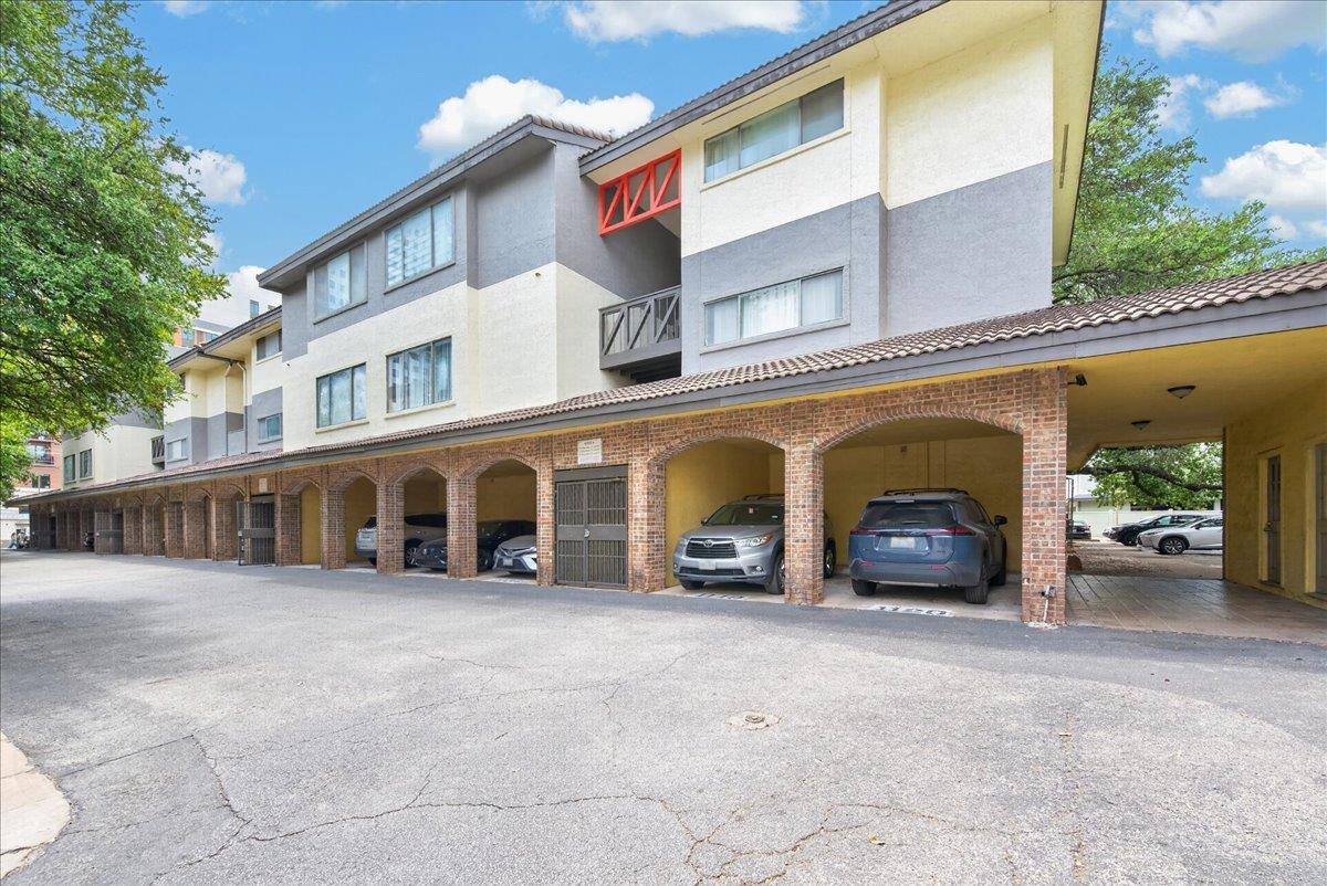 806 W 24th ST #217, Austin, TX 78705
